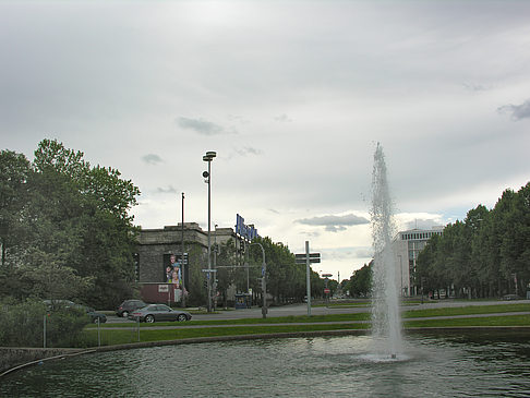 Haus der Kunst mit Allianz Arena - Bayern (München)