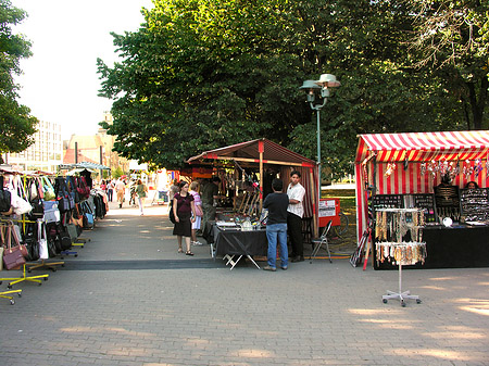 Markt an der Karl Liebknecht Straße - Berlin (Berlin)